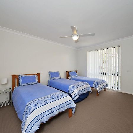 Gretel Close, 5, Beach House Nelson Bay Exterior photo
